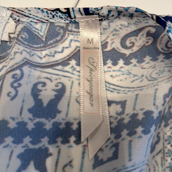 Dress - Picture 8 of 8